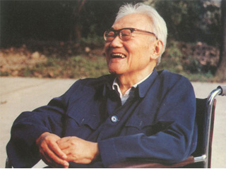 1904年11月25日 现代文学家巴金诞生