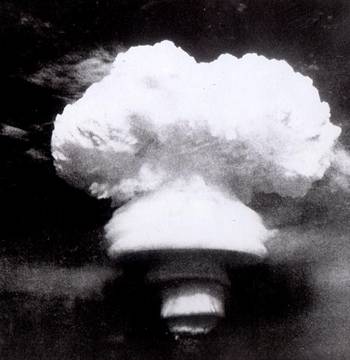 1967年6月17日中国第一颗氢弹空爆成功